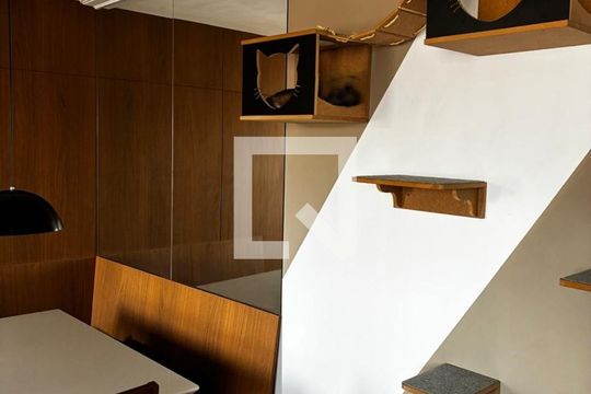 Sala de apartamento à venda com 2 quartos, 48m² em Vila Palmares, Santo André