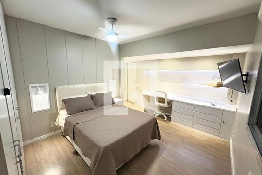 Quarto de apartamento à venda com 2 quartos, 130m² em Joá, Rio de Janeiro