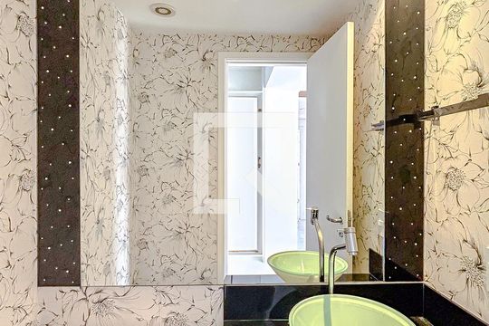 Lavabo de apartamento para alugar com 3 quartos, 113m² em Vila Carrão, São Paulo