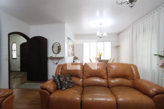 Sala de casa à venda com 4 quartos, 250m² em Jardim Avelino, São Paulo