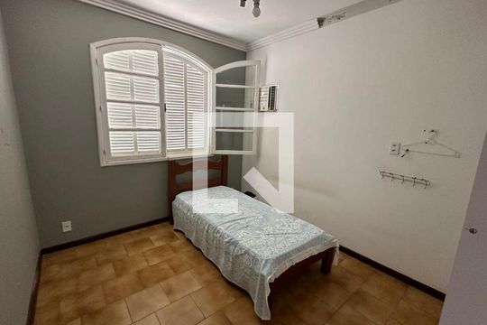 Quarto 5 de casa de condomínio à venda com 4 quartos, 460m² em Gardênia Azul, Rio de Janeiro
