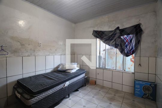 Quarto 2 de casa para alugar com 3 quartos, 260m² em Harmonia, Canoas