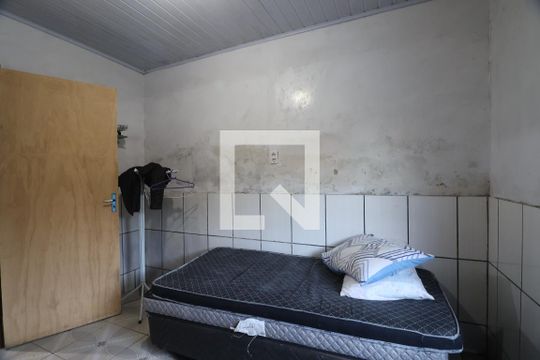 Quarto 2 de casa para alugar com 3 quartos, 260m² em Harmonia, Canoas