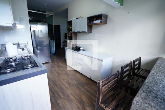 Casa à venda com 2 quartos, 65m² em Setor Novo Planalto, Goiânia