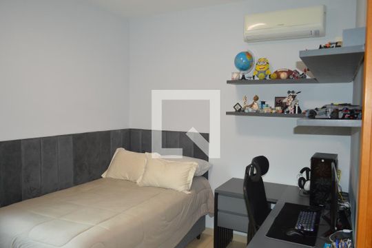 Suíte 1 de casa para alugar com 3 quartos, 260m² em Vila do Golfe, Ribeirão Preto