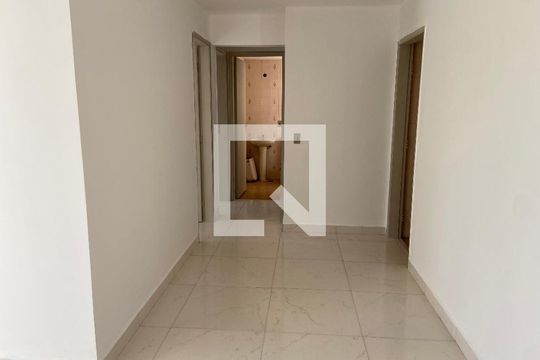 Sala de apartamento para alugar com 3 quartos, 60m² em Jaguaré, São Paulo