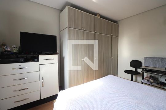 Quarto 2 de casa à venda com 2 quartos, 274m² em Vila Mafra, São Paulo