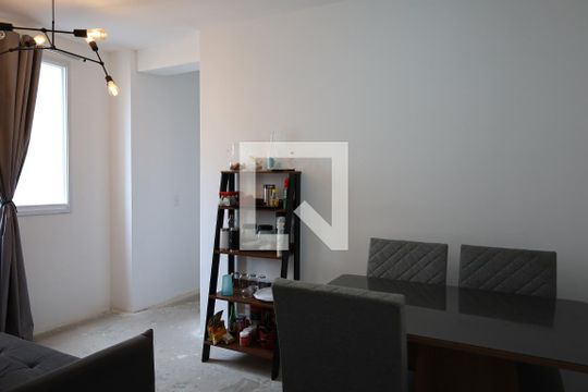 Apartamento à venda com 2 quartos, 39m² em Socorro, São Paulo