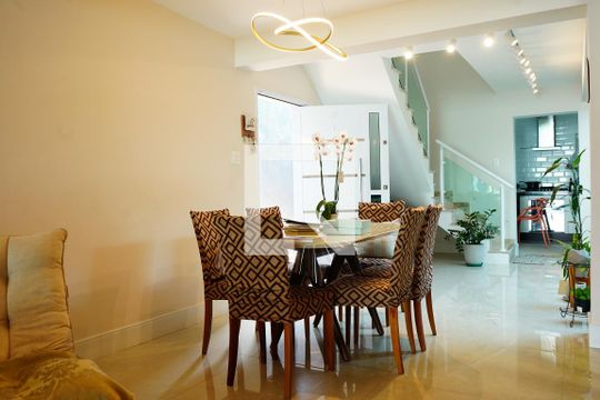 Sala de casa à venda com 3 quartos, 226m² em Vila Santa Isabel, São Paulo