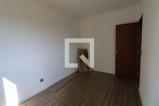 Quarto 2 de apartamento para alugar com 2 quartos, 62m² em Jaguaribe, Osasco