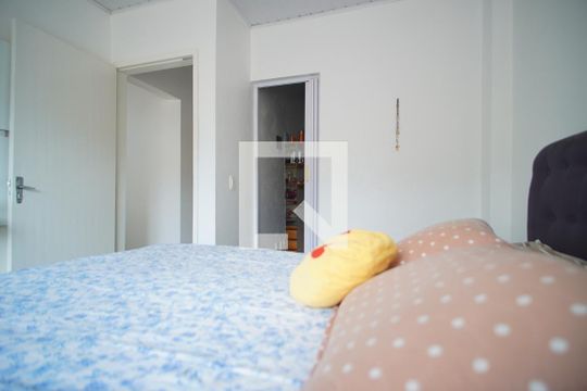 Quarto 1 de casa para alugar com 5 quartos, 70m² em Morro Santana, Porto Alegre