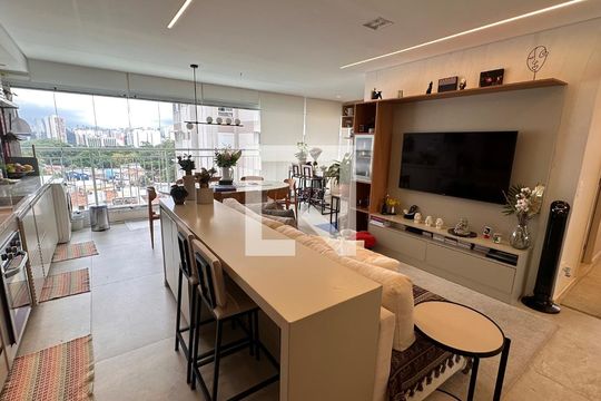 Sala/cozinha de apartamento à venda com 3 quartos, 81m² em Santo Amaro, São Paulo