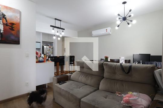 Sala de apartamento para alugar com 2 quartos, 69m² em Vila Andrade, São Paulo