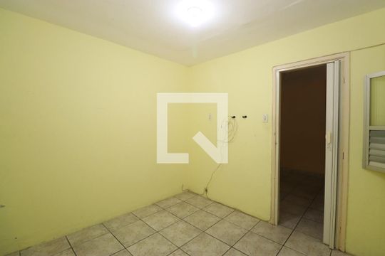 Quarto 2 de kitnet/studio para alugar com 2 quartos, 28m² em Engomadeira, Salvador