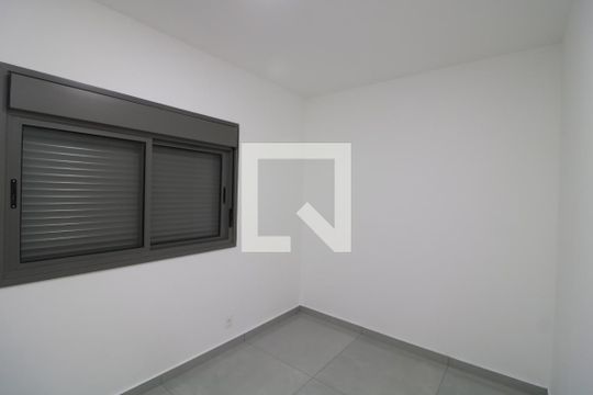 Quarto 2 de apartamento para alugar com 2 quartos, 43m² em Vila Prudente, São Paulo