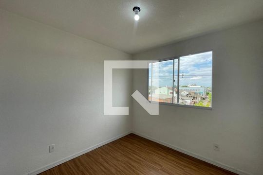 Apartamento para alugar com 2 quartos, 40m² em Santos Dumont, São Leopoldo