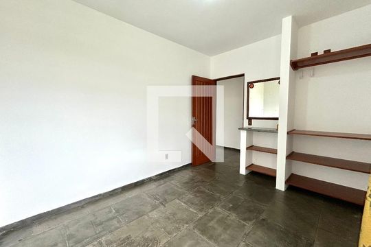 Quarto de apartamento para alugar com 1 quarto, 35m² em Lagoa da Conceição, Florianópolis
