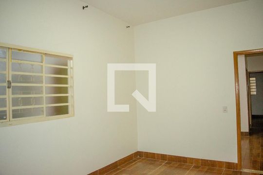 Casa para alugar com 2 quartos, 90m² em Setor Esplanada do Anicuns, Goiânia