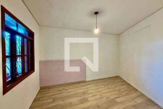 Quarto de casa para alugar com 4 quartos, 506m² em Santo Antonio de Lisboa, Florianópolis