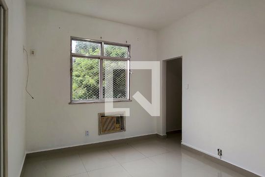 Suíte de apartamento à venda com 2 quartos, 60m² em Grajaú, Rio de Janeiro