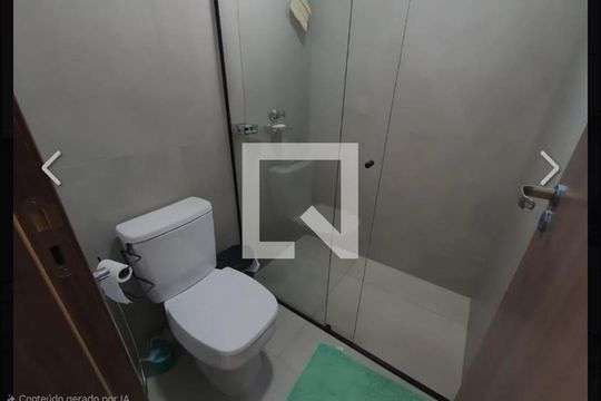 Banheiro de kitnet/studio para alugar com 1 quarto, 34m² em Saraiva, Uberlândia