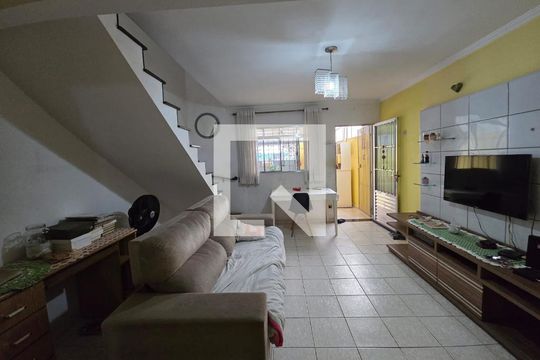 Sala  de casa para alugar com 2 quartos, 105m² em Jardim Bela Vista, Guarulhos