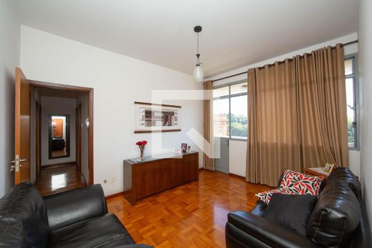 Apartamento à venda com 3 quartos, 107m² em Centro, Belo Horizonte