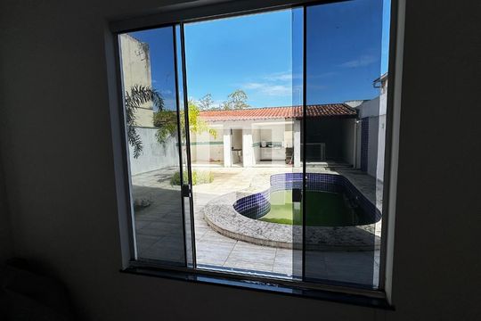 Quarto 1 de casa à venda com 3 quartos, 250m² em Recreio dos Bandeirantes, Rio de Janeiro