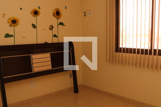 Suite de apartamento para alugar com 2 quartos, 81m² em Setor Sul, Goiânia