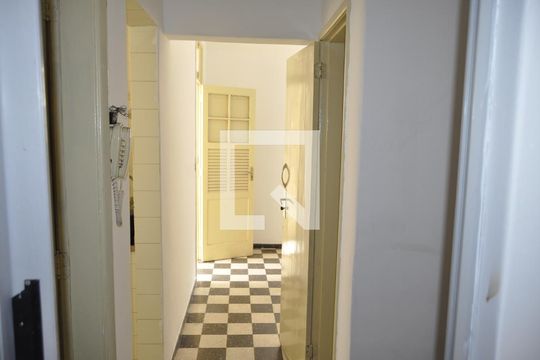 Corredor de casa de condomínio à venda com 3 quartos, 150m² em Engenho Novo, Rio de Janeiro