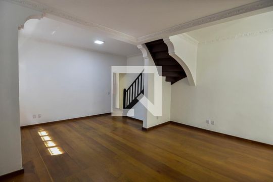 Sala de casa à venda com 3 quartos, 100m² em Maracanã, Rio de Janeiro