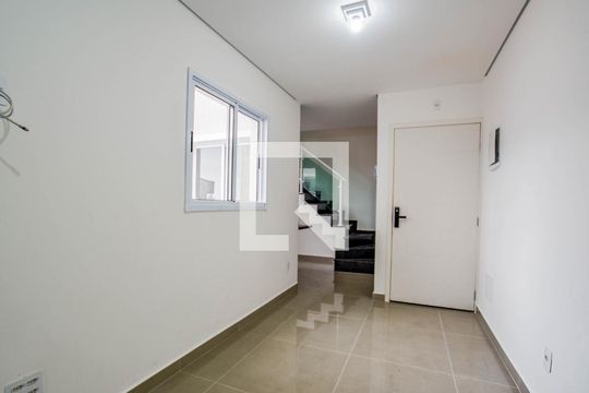 Sala de apartamento para alugar com 2 quartos, 90m² em Parque das Nações, Santo André