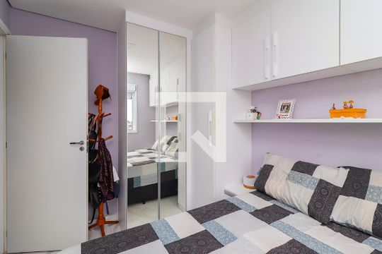 Quarto 1 de apartamento à venda com 2 quartos, 47m² em Itaquera, São Paulo