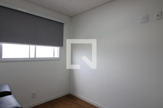 Quarto 1 de apartamento para alugar com 2 quartos, 37m² em Vila Pierina, São Paulo