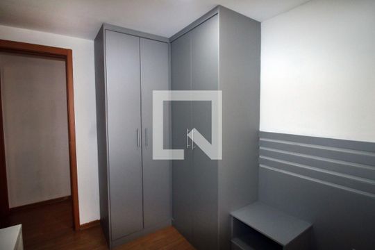Quarto 1 de apartamento à venda com 2 quartos, 50m² em Colégio Rj, Rio de Janeiro