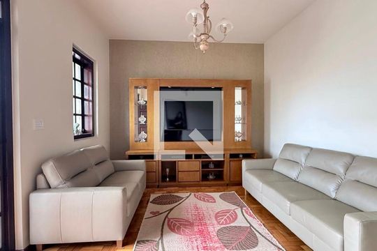 Casa à venda com 3 quartos, 250m² em Salgado Filho, Belo Horizonte