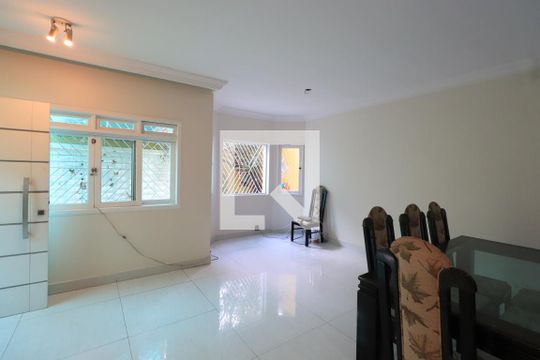 Sala de casa à venda com 3 quartos, 144m² em Vila Esperança, São Paulo