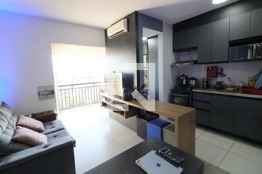 Sala de apartamento para alugar com 1 quarto, 41m² em Vila Campesina, Osasco