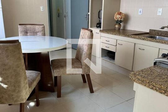 Casa para alugar com 2 quartos, 120m² em Patrimônio, Uberlândia