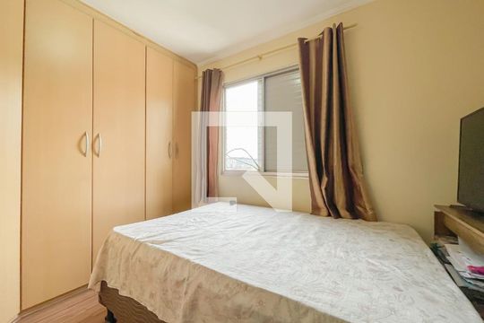 Quarto 1 de apartamento para alugar com 3 quartos, 64m² em Piratininga, Osasco
