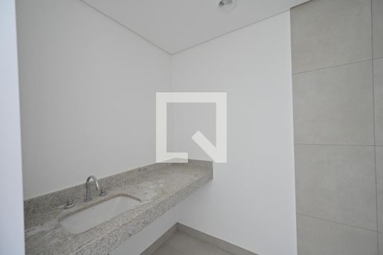 Banheiro Social de kitnet/studio para alugar com 1 quarto, 24m² em Vila Clementino, São Paulo