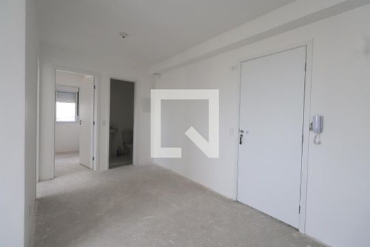 Sala de apartamento para alugar com 2 quartos, 43m² em Vila Centenario, São Paulo