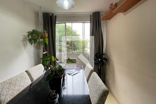 Sala de apartamento para alugar com 3 quartos, 90m² em Jardim Jussara, São Paulo