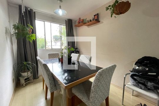 Sala de apartamento para alugar com 3 quartos, 90m² em Jardim Jussara, São Paulo