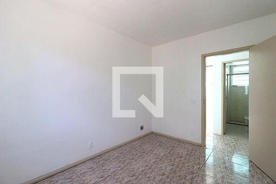 Quarto  de apartamento à venda com 1 quarto, 40m² em Humaitá, Porto Alegre