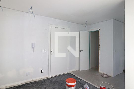 Sala de apartamento à venda com 1 quarto, 40m² em Passo D’areia, Porto Alegre