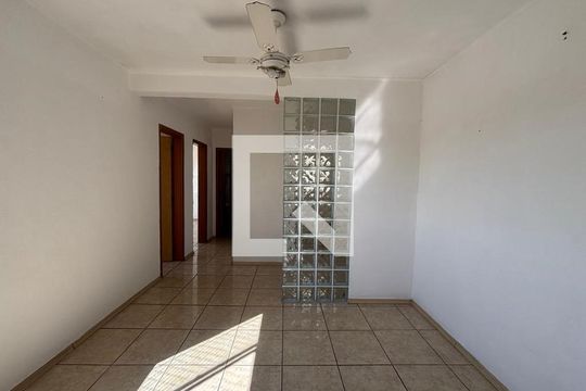 Apartamento à venda com 2 quartos, 55m² em Santos Dumont, São Leopoldo