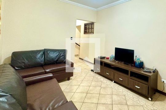 Sala 1 de casa à venda com 4 quartos, 230m² em Jardim Munhoz, Guarulhos