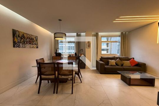 Apartamento à venda com 3 quartos, 137m² em Santo Agostinho, Belo Horizonte