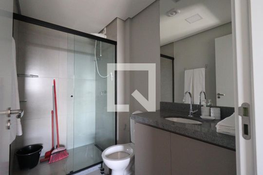 Banheiro - torneira de apartamento para alugar com 1 quarto, 34m² em Santa Luzia, Ribeirão Preto